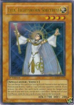 Lyla, Lightsworn Sorceress (LODT-EN019) - Light of Destruction 1st Edition