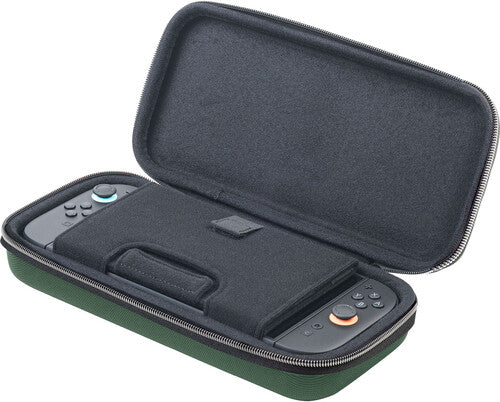 Game Traveler Deluxe Hylian Shield - Zelda Green Case